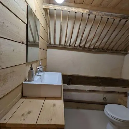 Appartement - Independant A Pérouges