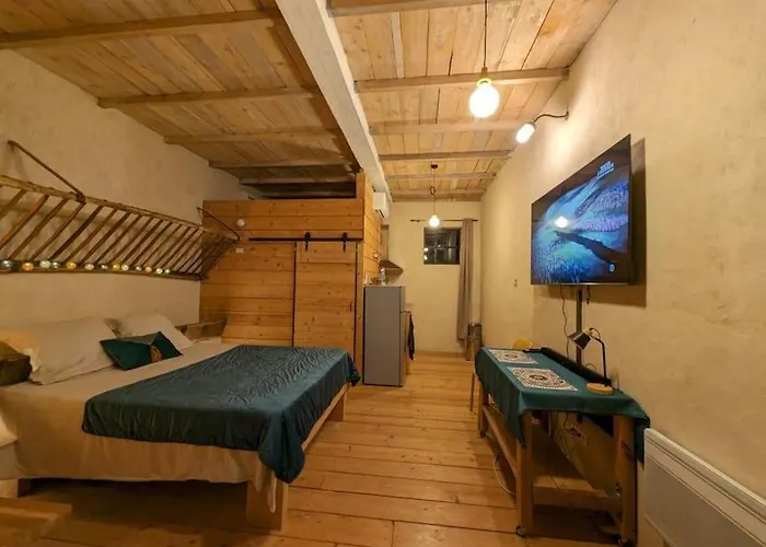 - Independant A Apartmán